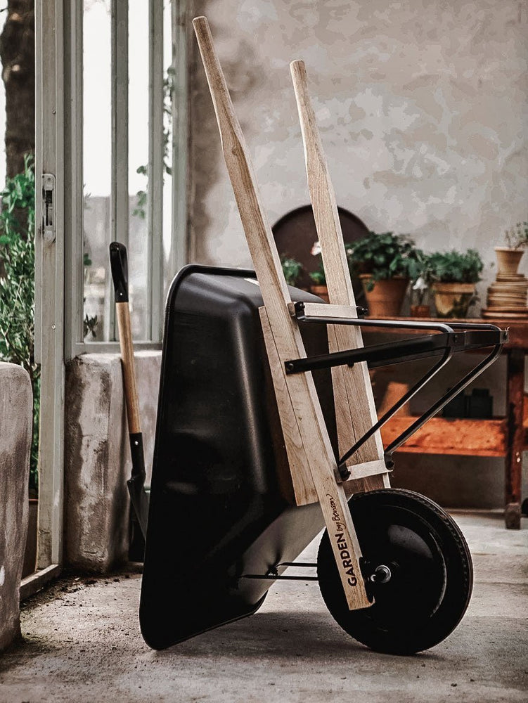 Wheelbarrow Deluxe. - by Benson - Swedish Design